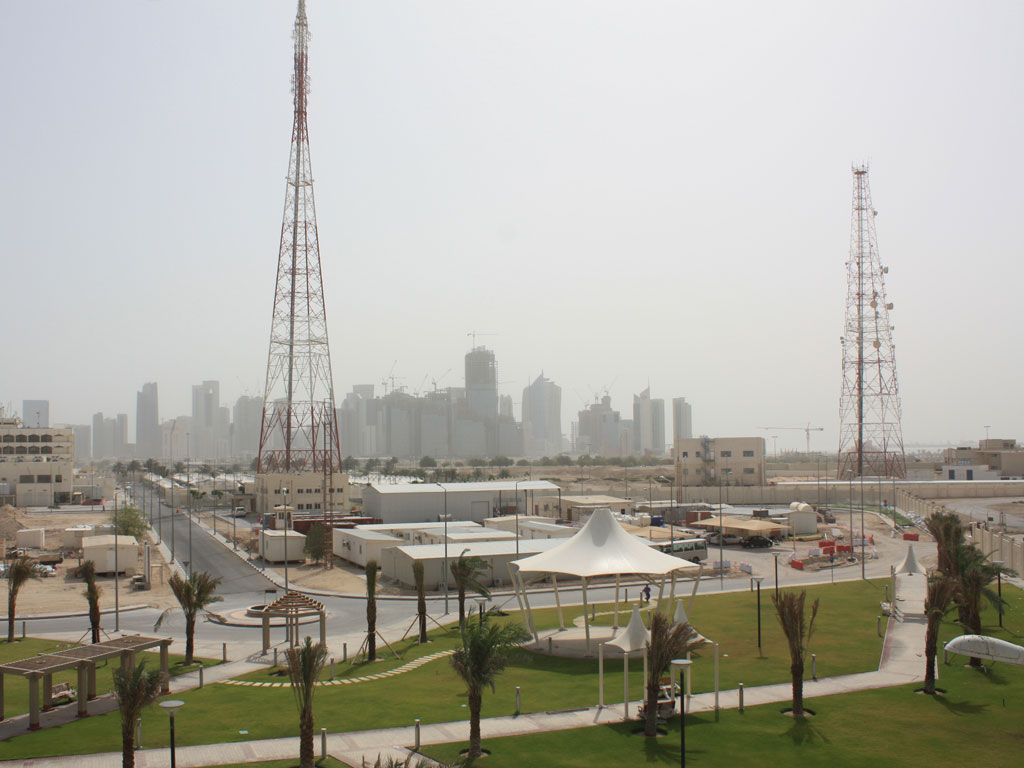 المحطات الاذاعية في الدوحة، قطر / Radio stations in the Doha, Qatar ...